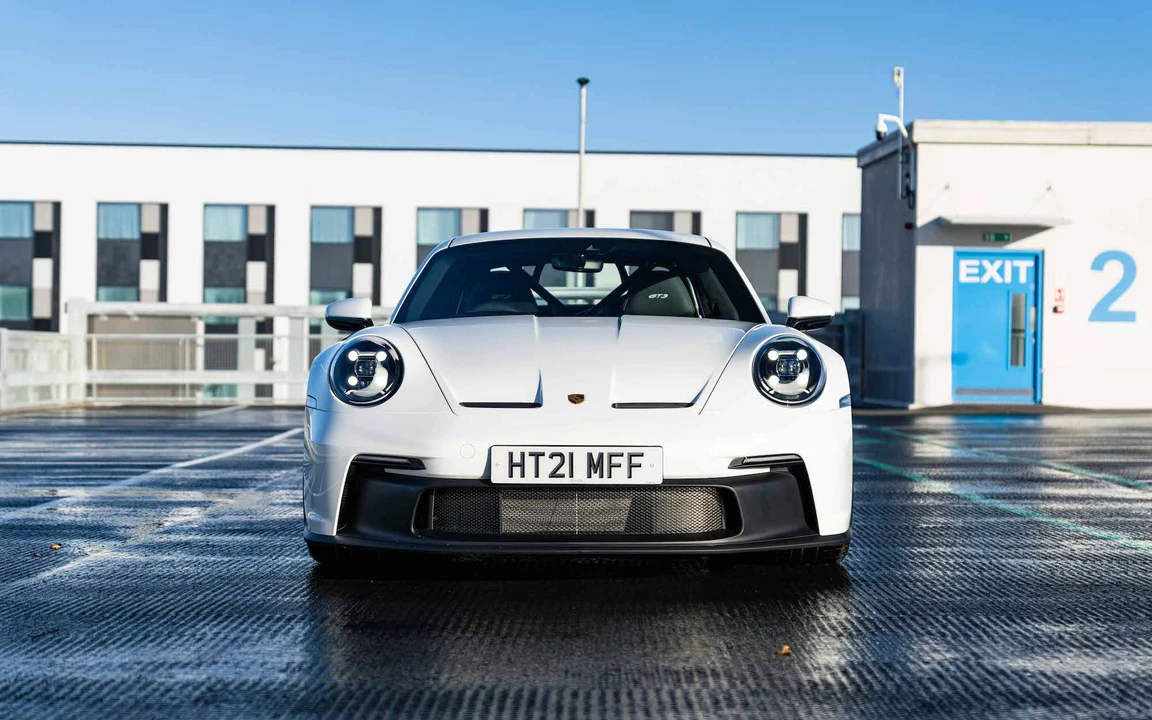2021 Porsche 992 GT3 - Image 3 of 31