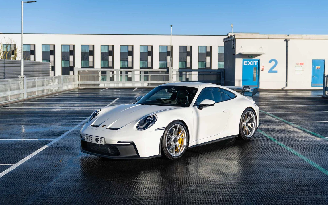 2021 Porsche 992 GT3 - Image 4 of 31