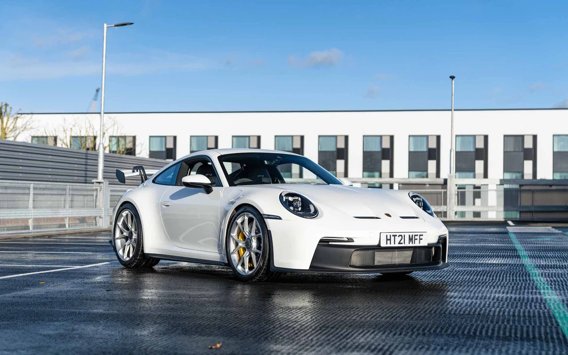 2021 Porsche 992 GT3 - Image 20 of 31