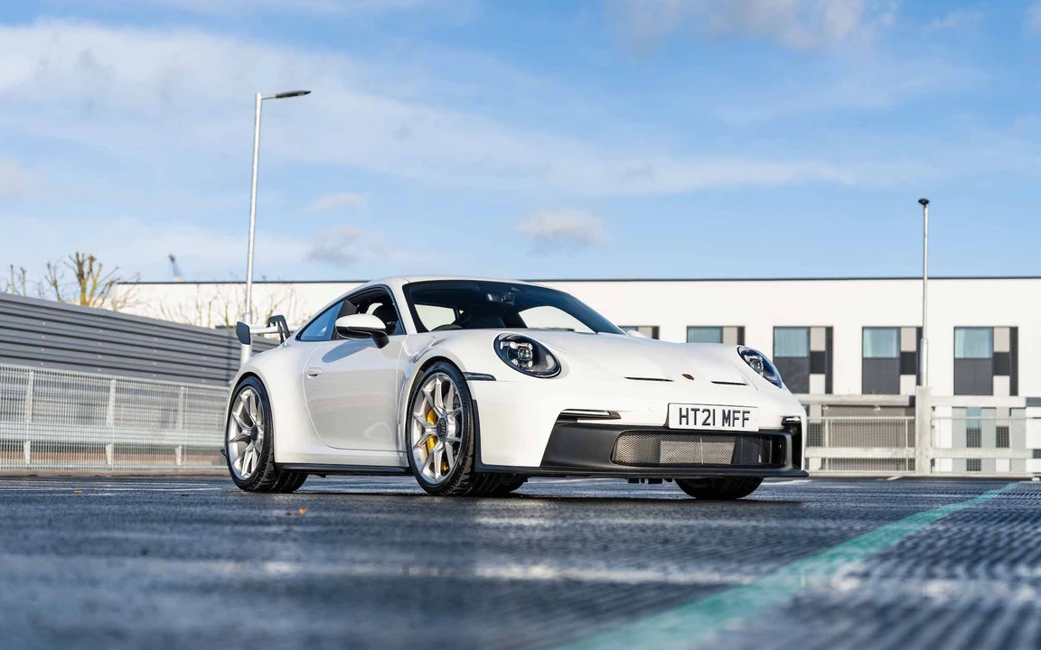 2021 Porsche 992 GT3 - Image 21 of 31
