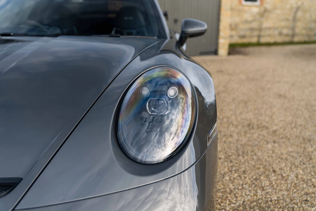 2021 Porsche 992 GT3 - Image 25 of 31