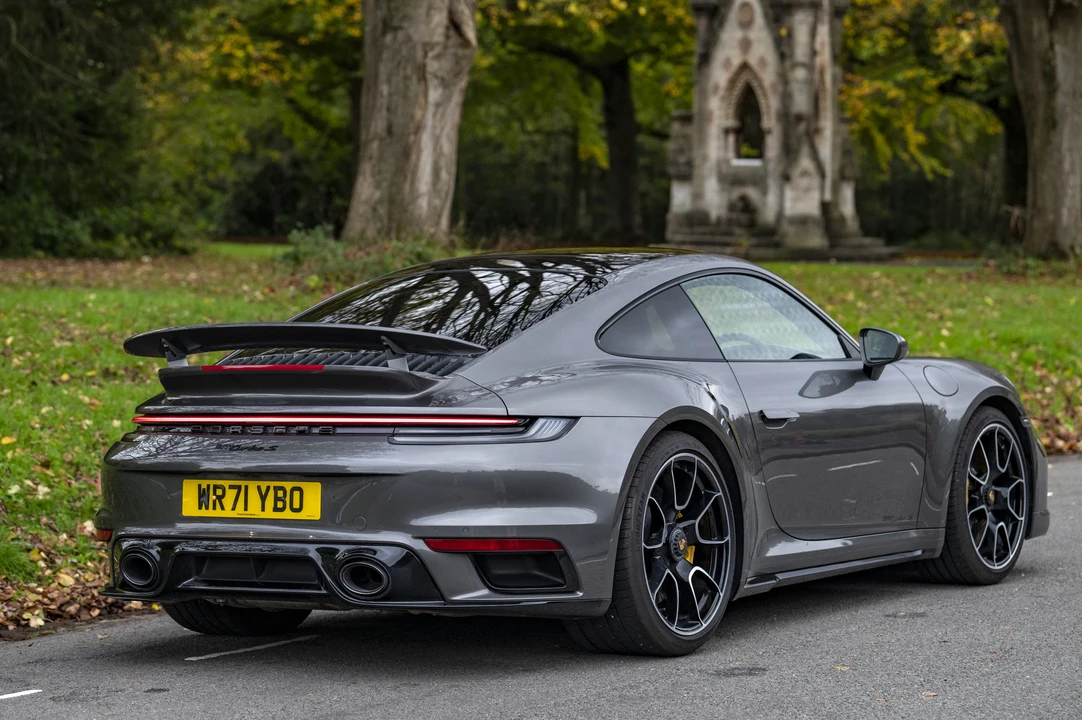 2021 Porsche 992 Turbo - Image 14 of 31