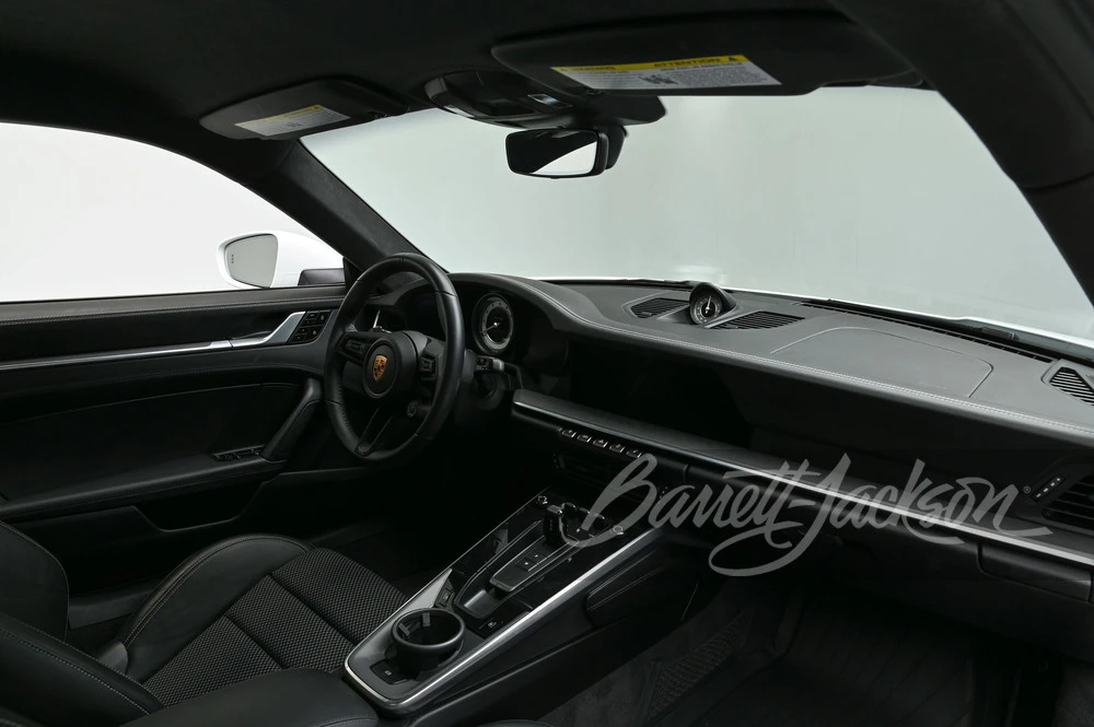 2021 Porsche 992 Turbo - Image 11 of 31