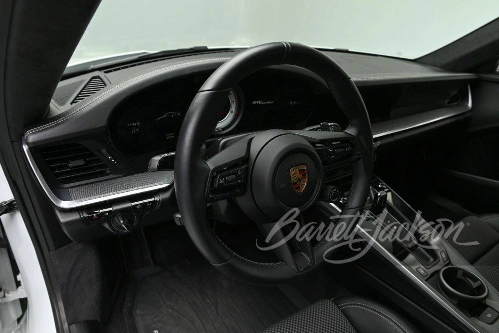 2021 Porsche 992 Turbo - Image 14 of 31