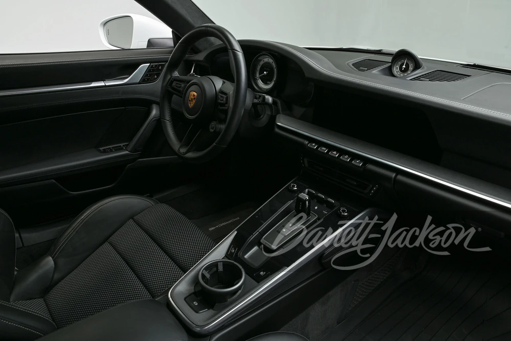 2021 Porsche 992 Turbo - Image 15 of 31