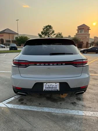 2021 Porsche Macan - Image 5 of 10