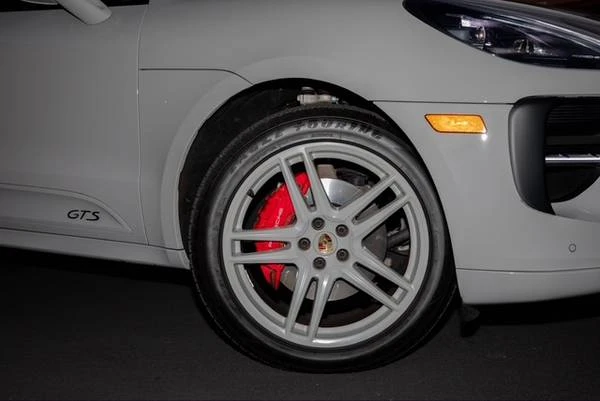 2021 Porsche Macan GTS - Image 5 of 21