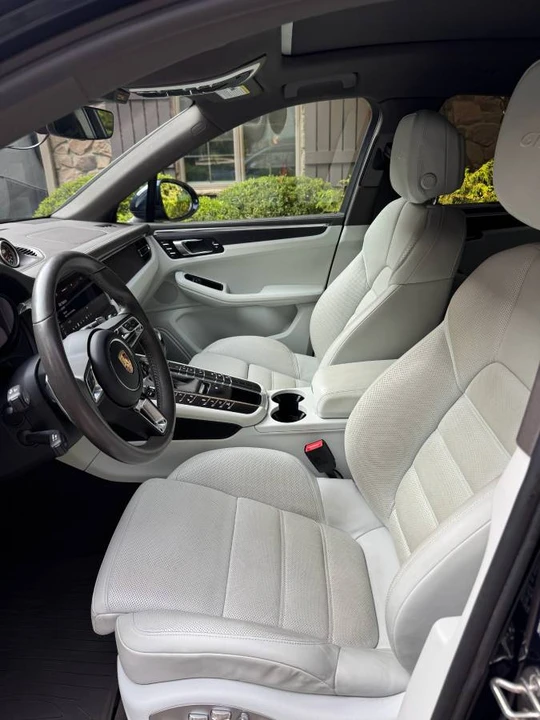 2021 Porsche Macan GTS - Image 12 of 22