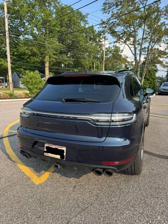 2021 Porsche Macan GTS - Image 9 of 22