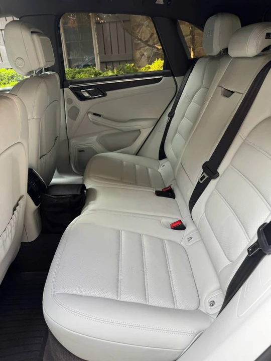 2021 Porsche Macan GTS - Image 17 of 22