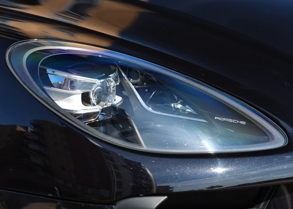 2019 Porsche Macan S - Image 16 of 31