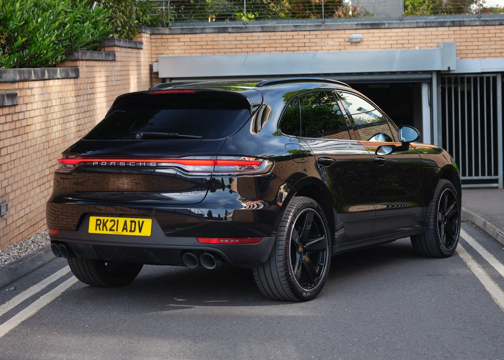 2019 Porsche Macan S - Image 8 of 31