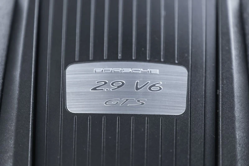 2021 Porsche Macan GTS - Image 16 of 20