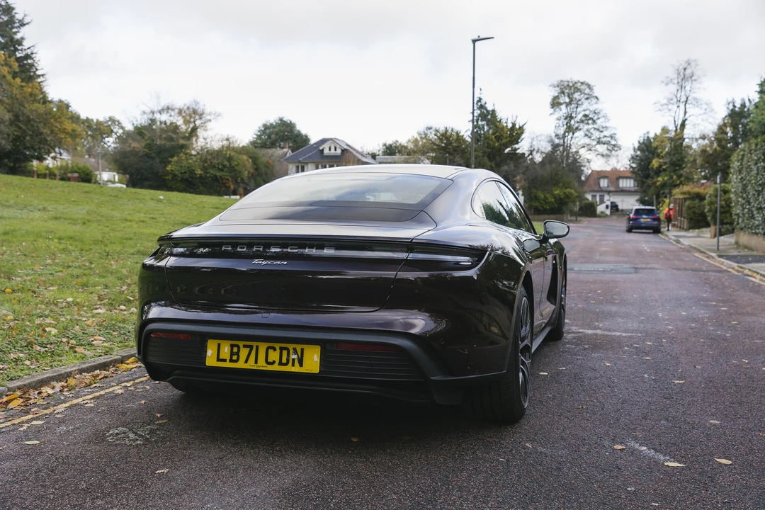 2021 Porsche Taycan - Image 14 of 31