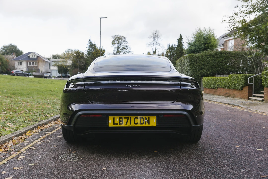 2021 Porsche Taycan - Image 7 of 31