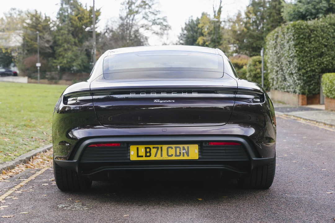 2021 Porsche Taycan - Image 15 of 31