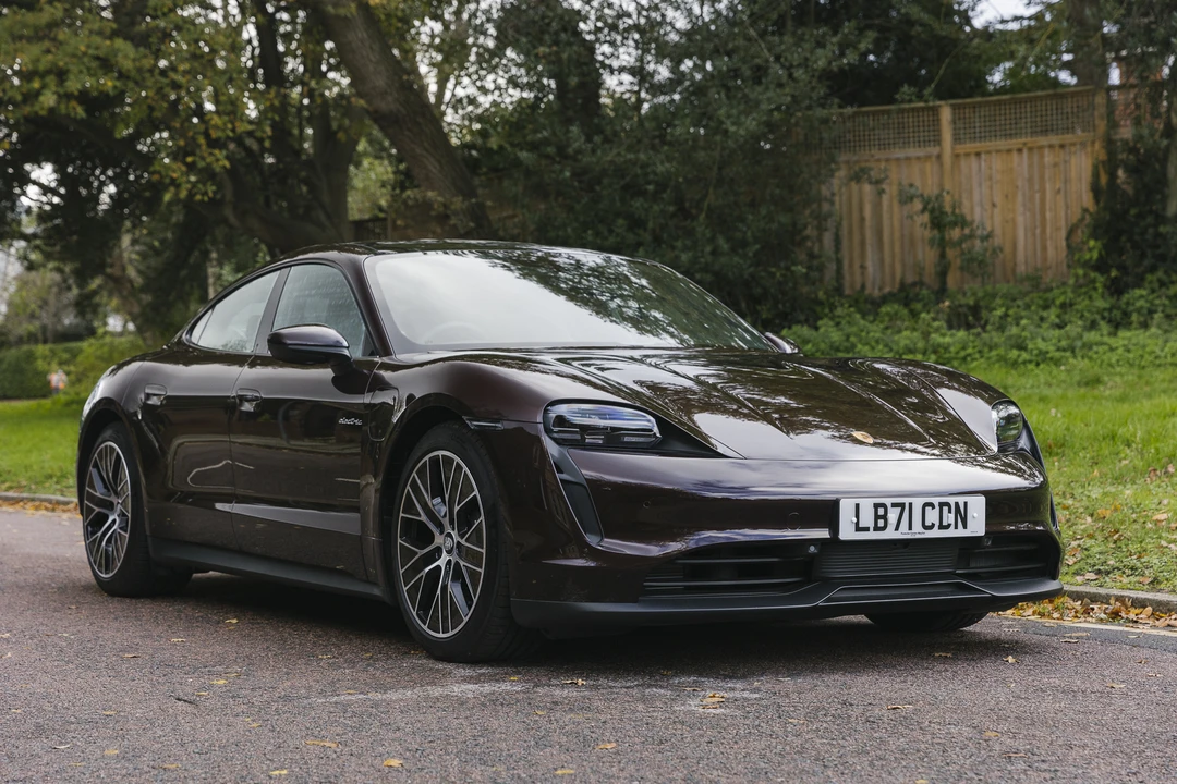 2021 Porsche Taycan - Image 4 of 31