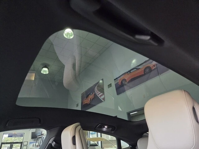 2021 Porsche Taycan 4S - Image 9 of 12
