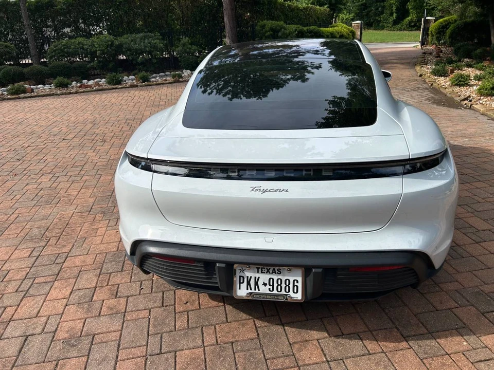 2021 Porsche Taycan - Image 3 of 18