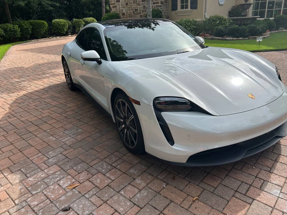 2021 Porsche Taycan - Image 6 of 18