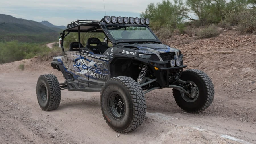 2021 Polaris - Image 2 of 31