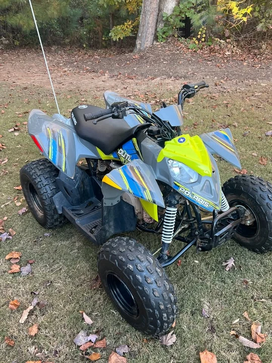 2021 Polaris - Image 2 of 7