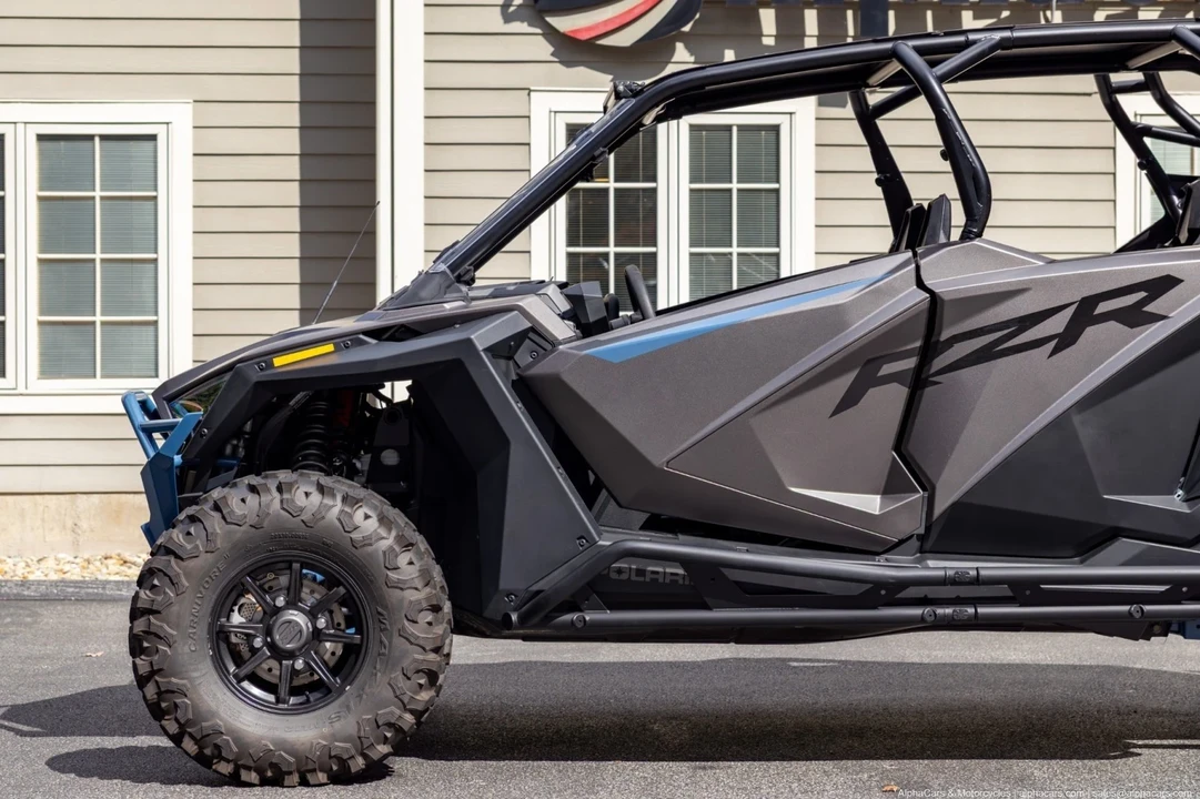 2021 Polaris - Image 15 of 21