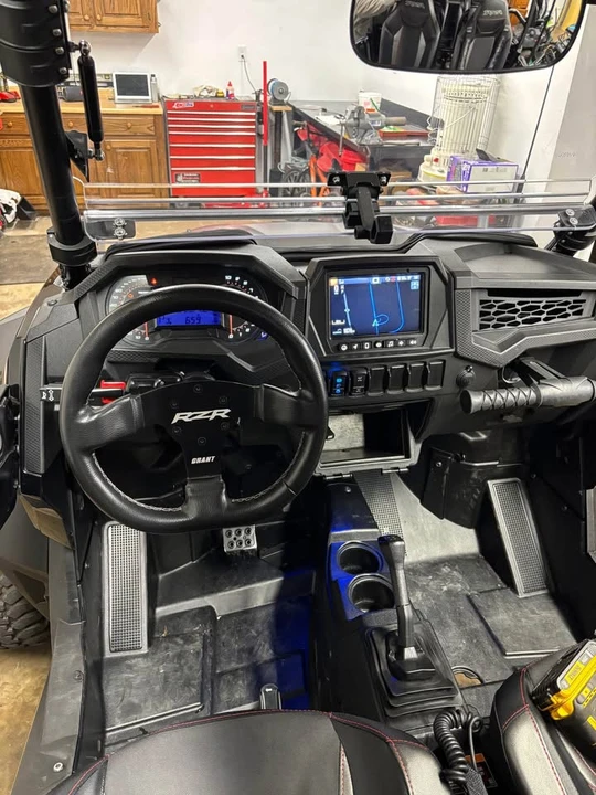 2021 Polaris - Image 3 of 4