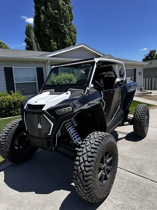 2021 Polaris - Image 8 of 31