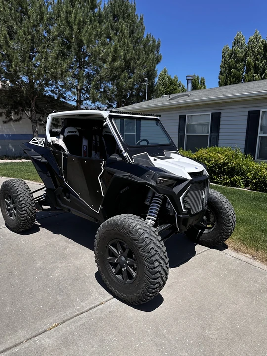 2021 Polaris - Image 14 of 31