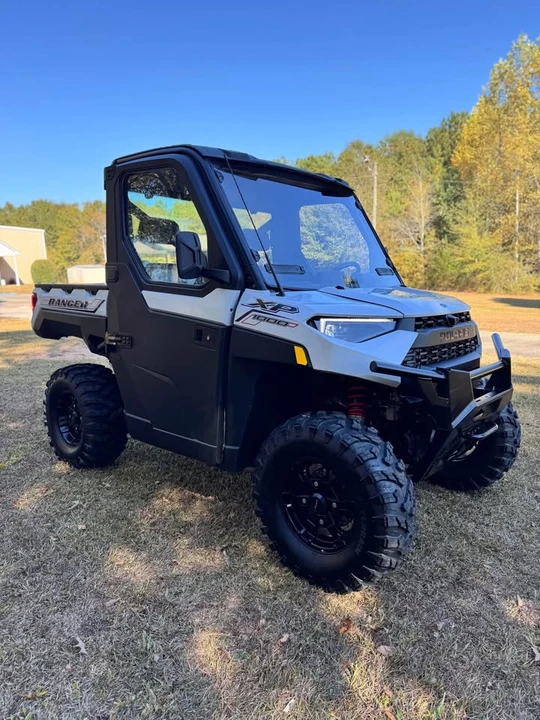 2021 Polaris - Image 2 of 13