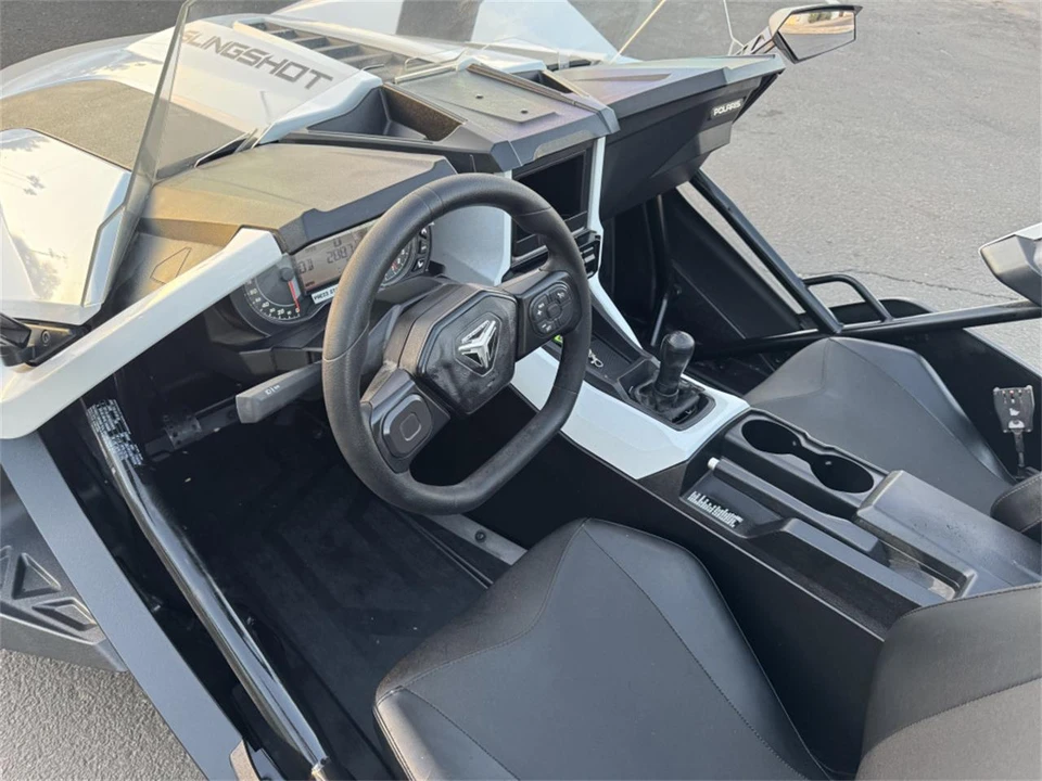 2021 Polaris Slingshot - Image 17 of 18