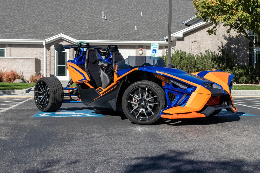 2021 Polaris Slingshot - Image 28 of 31
