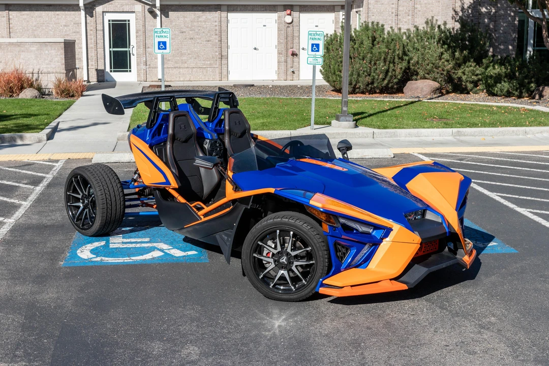 2021 Polaris Slingshot - Image 29 of 31
