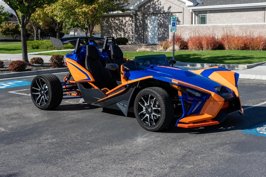 2021 Polaris Slingshot - Image 27 of 31