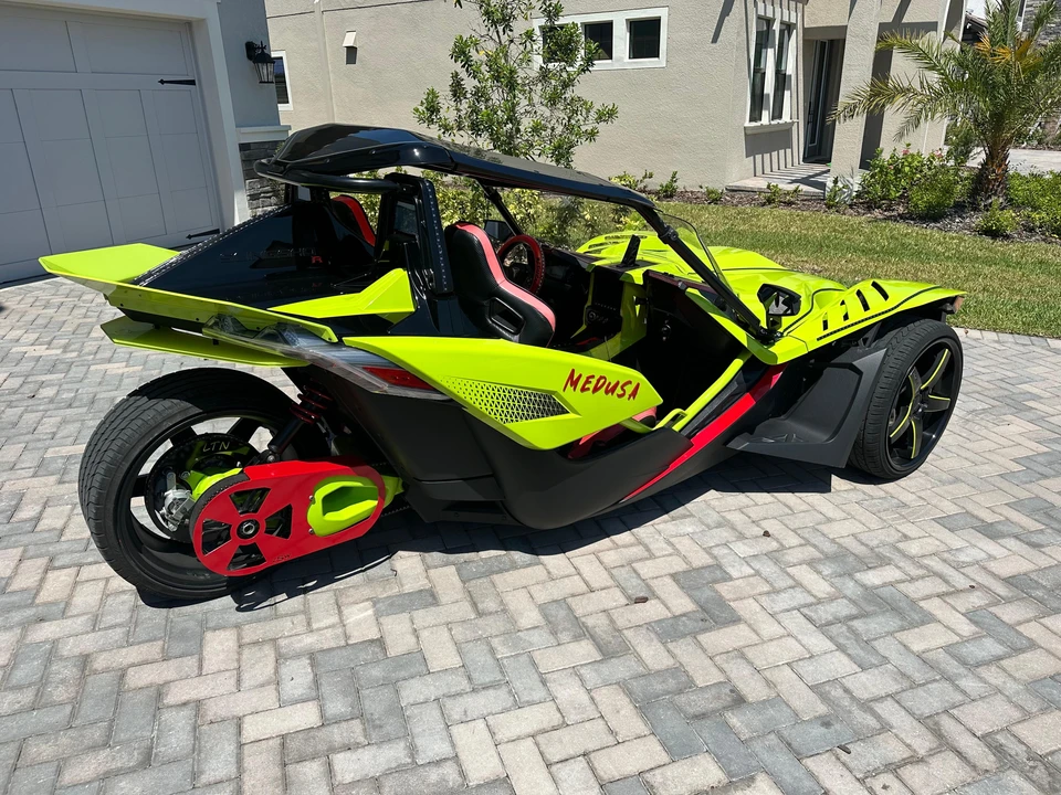 2021 Polaris Slingshot - Image 11 of 31