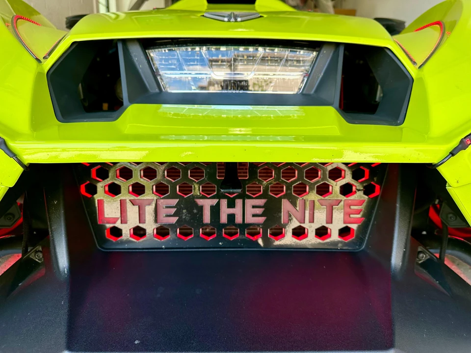 2021 Polaris Slingshot - Image 21 of 31