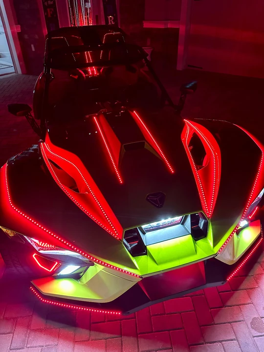 2021 Polaris Slingshot - Image 14 of 31