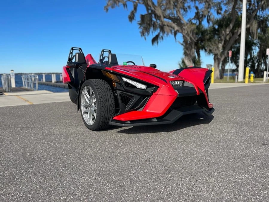 2021 Polaris Slingshot - Image 16 of 31