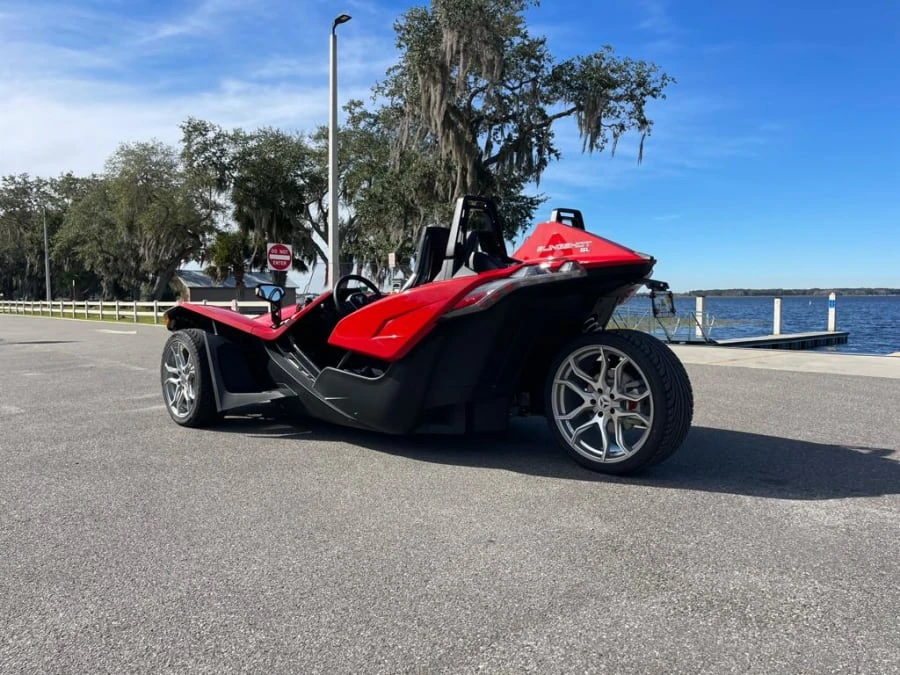 2021 Polaris Slingshot - Image 19 of 31