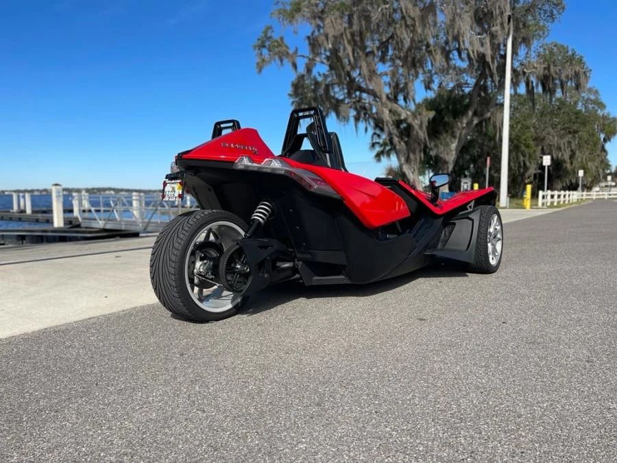 2021 Polaris Slingshot - Image 22 of 31