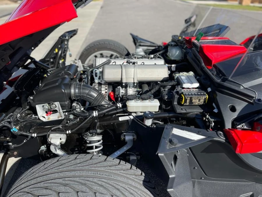 2021 Polaris Slingshot - Image 30 of 31
