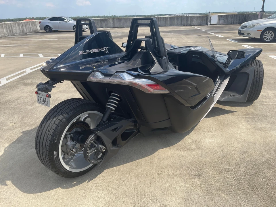 2021 Polaris Slingshot - Image 18 of 31