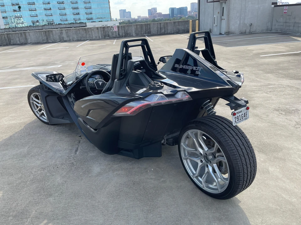 2021 Polaris Slingshot - Image 10 of 31
