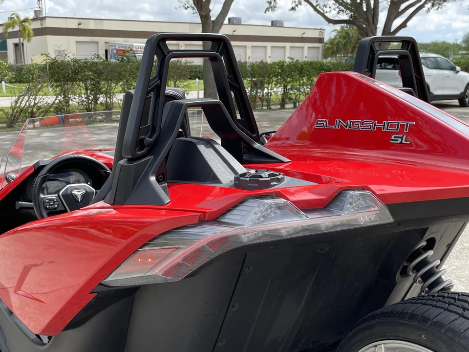 2021 Polaris Slingshot - Image 22 of 31