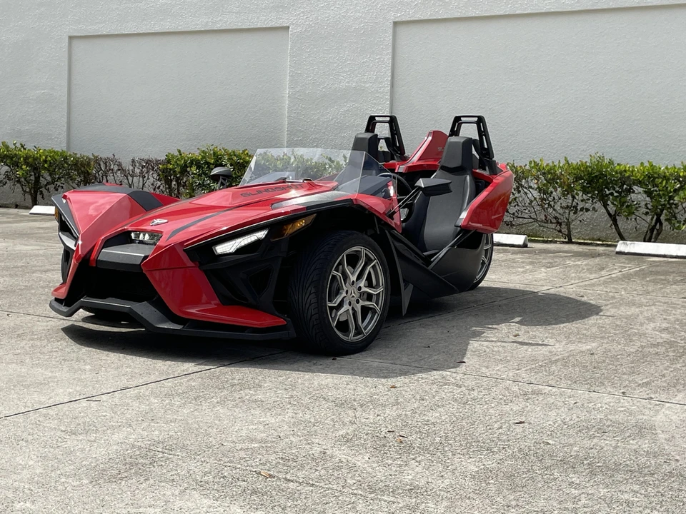 2021 Polaris Slingshot - Image 7 of 31