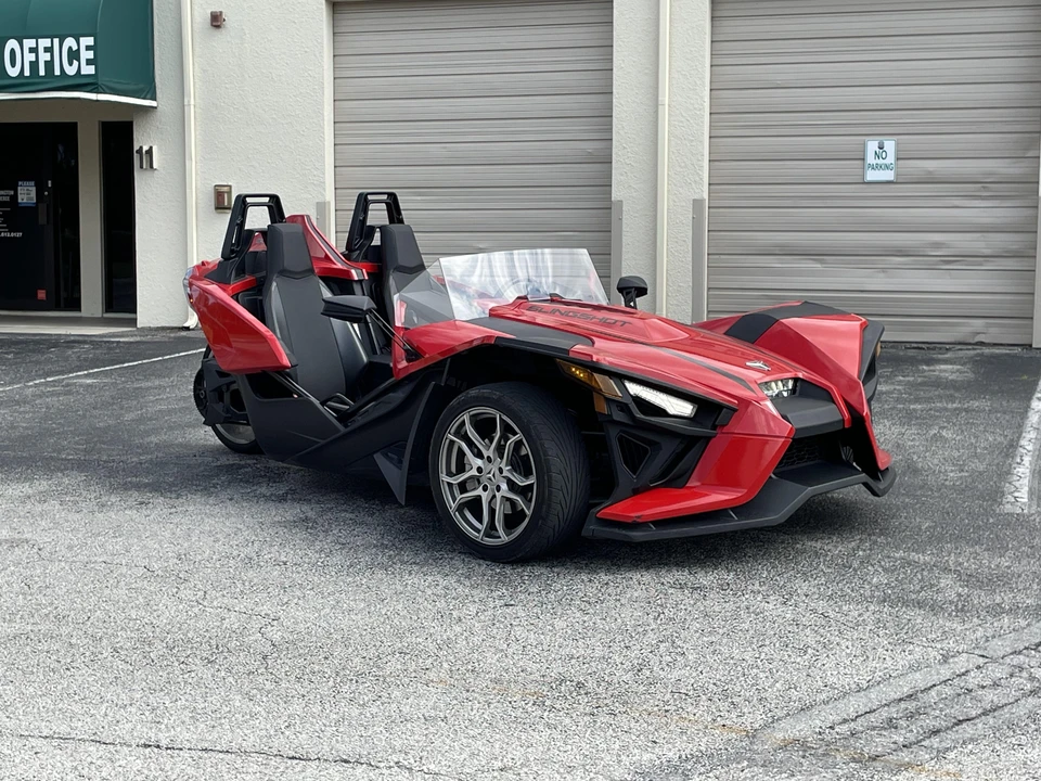 2021 Polaris Slingshot - Image 12 of 31