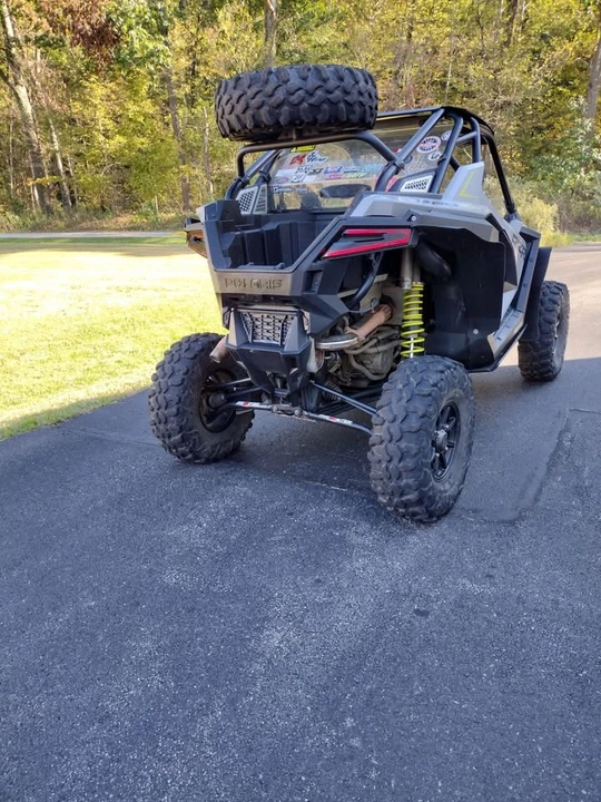 2021 Polaris - Image 2 of 8
