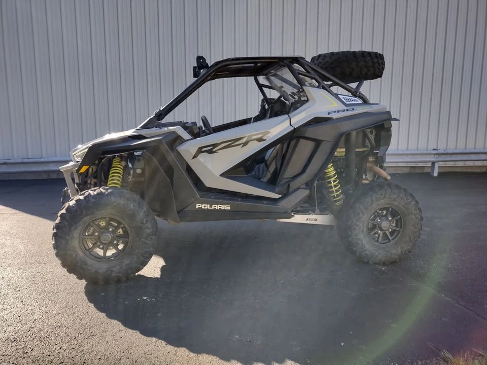 2021 Polaris - Image 4 of 8