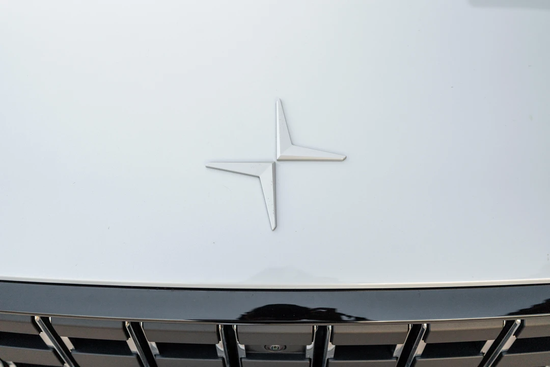 2021 Polestar 1 - Image 14 of 31